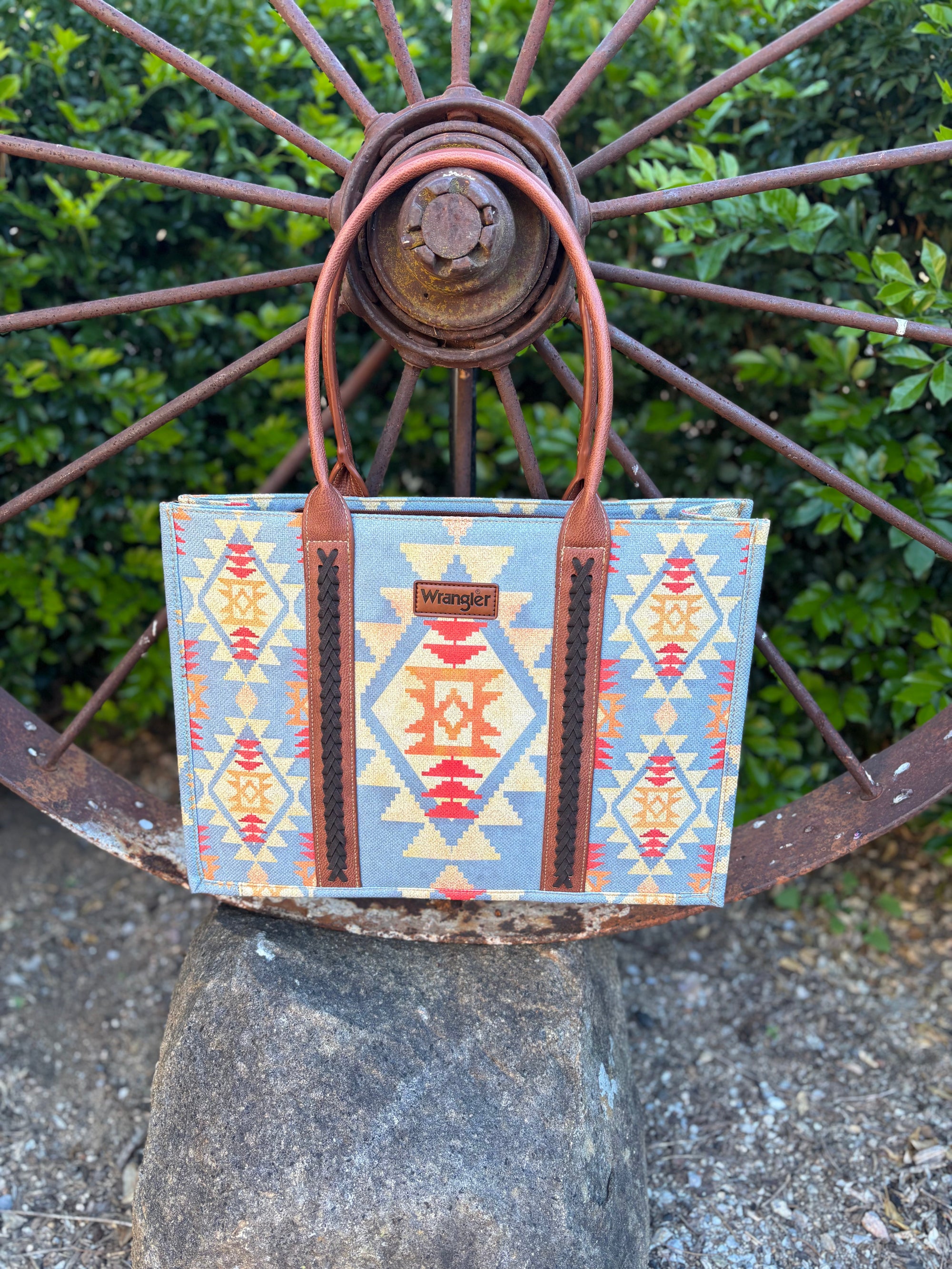 ~ Western Bags/Wallets/Clutches
