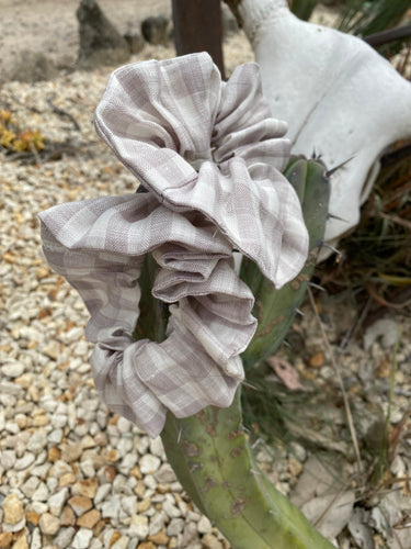 Linen Gingham scrunchie