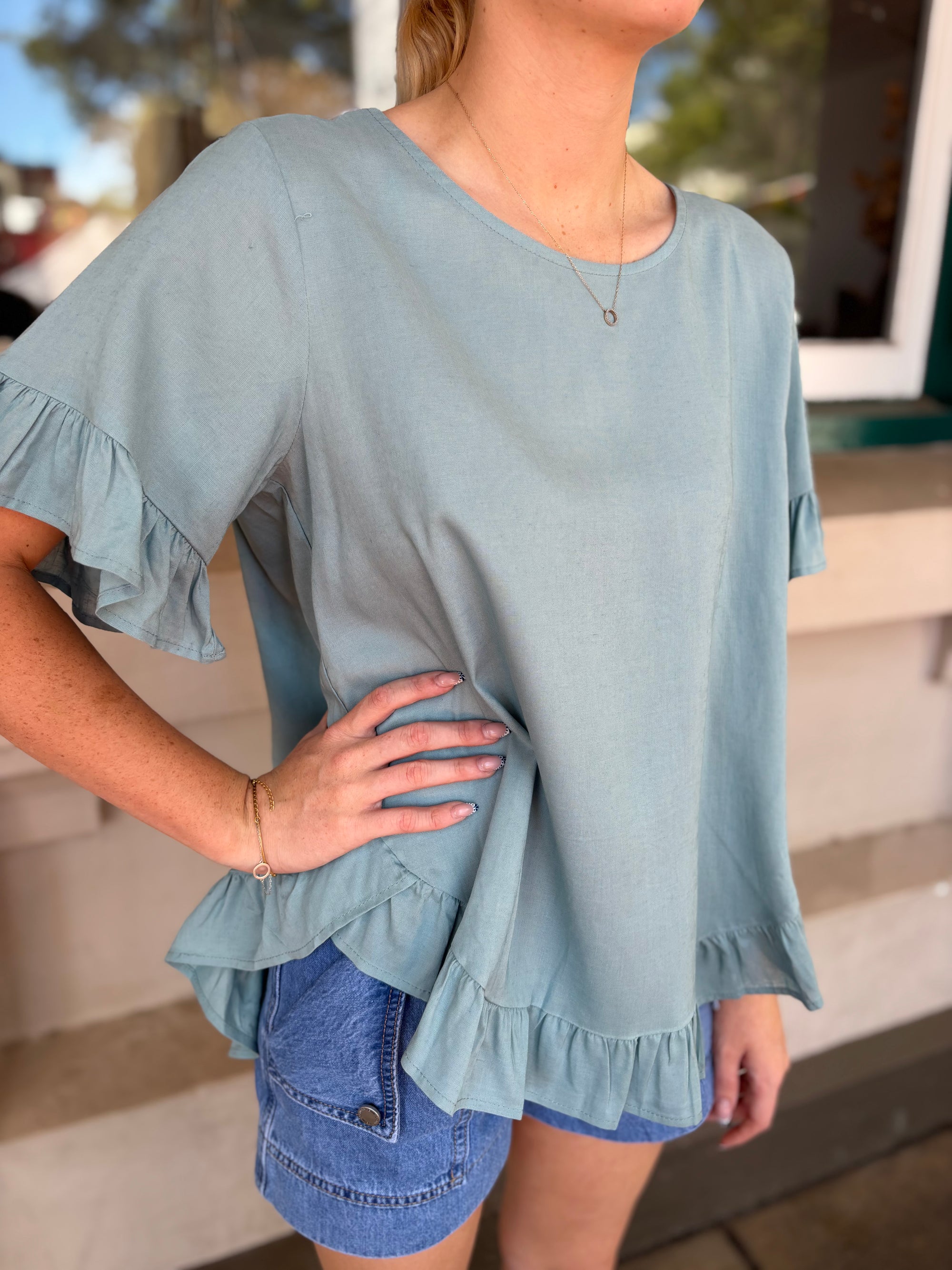 Teal swing top