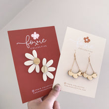 Jumbo Daisy Stud Earrings | Cream + Gold |