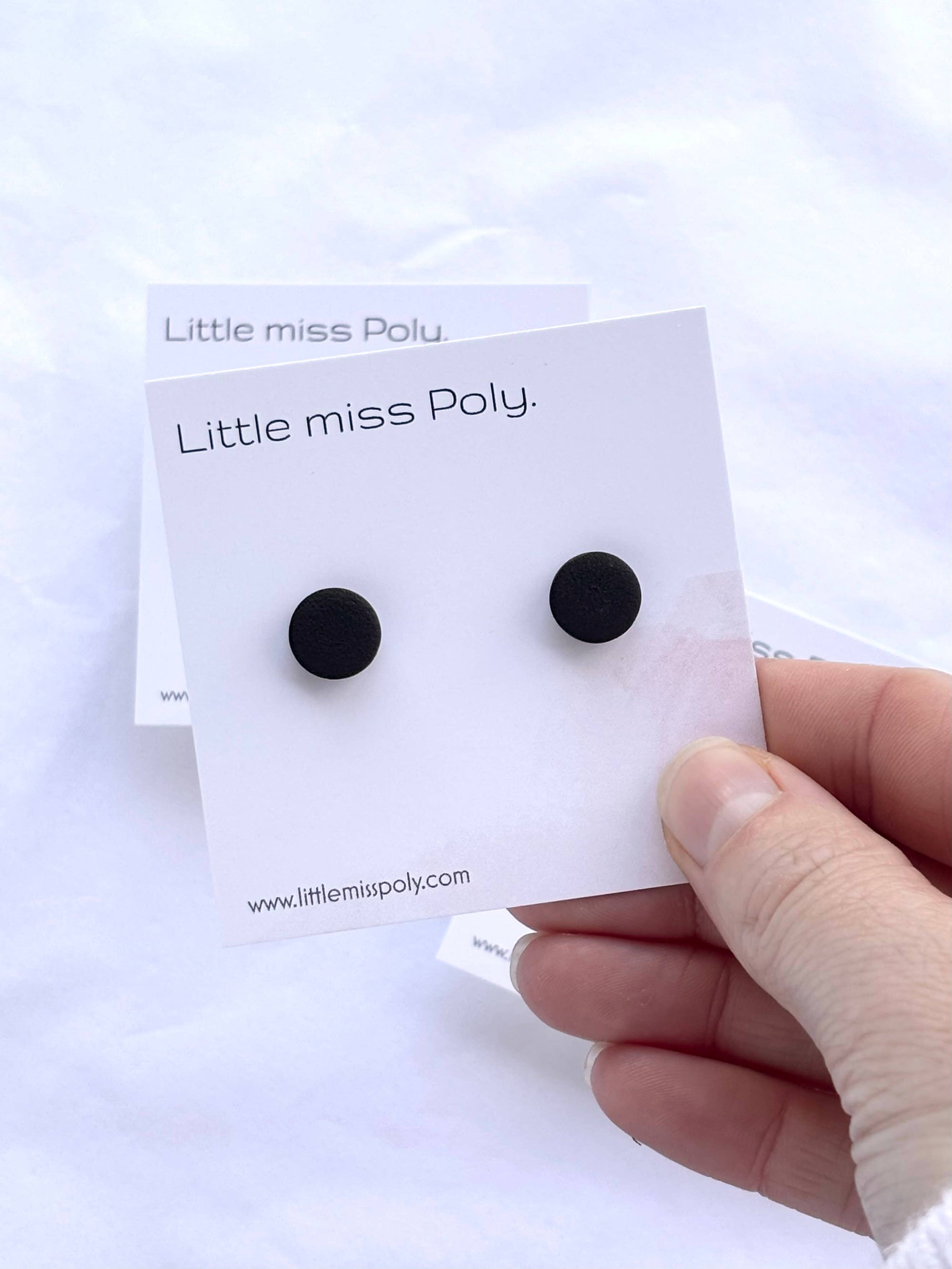 Mini Round Stud - Black