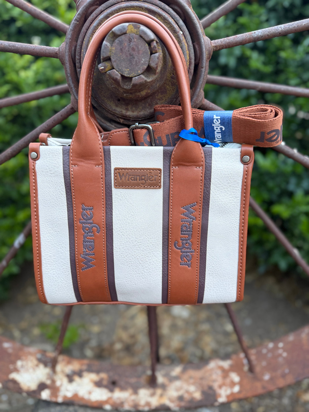 Wrangler Two Tone Tote/Crossbody Bag- Tan