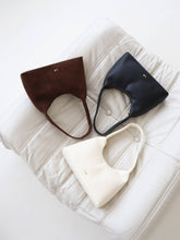 L&S Katie Shoulder Bag in White