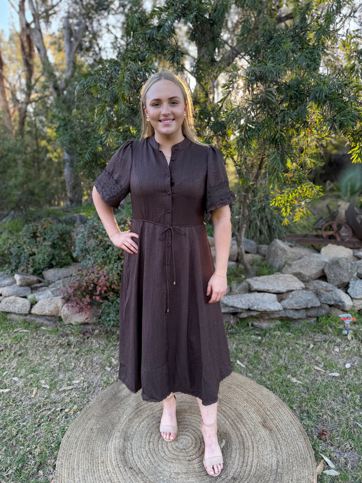 Meadow Lace Midi Dress chocolate