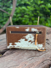 Cowhide - Tours - Tan - Tooling Boot Stitch Clutch Wallet - AW35