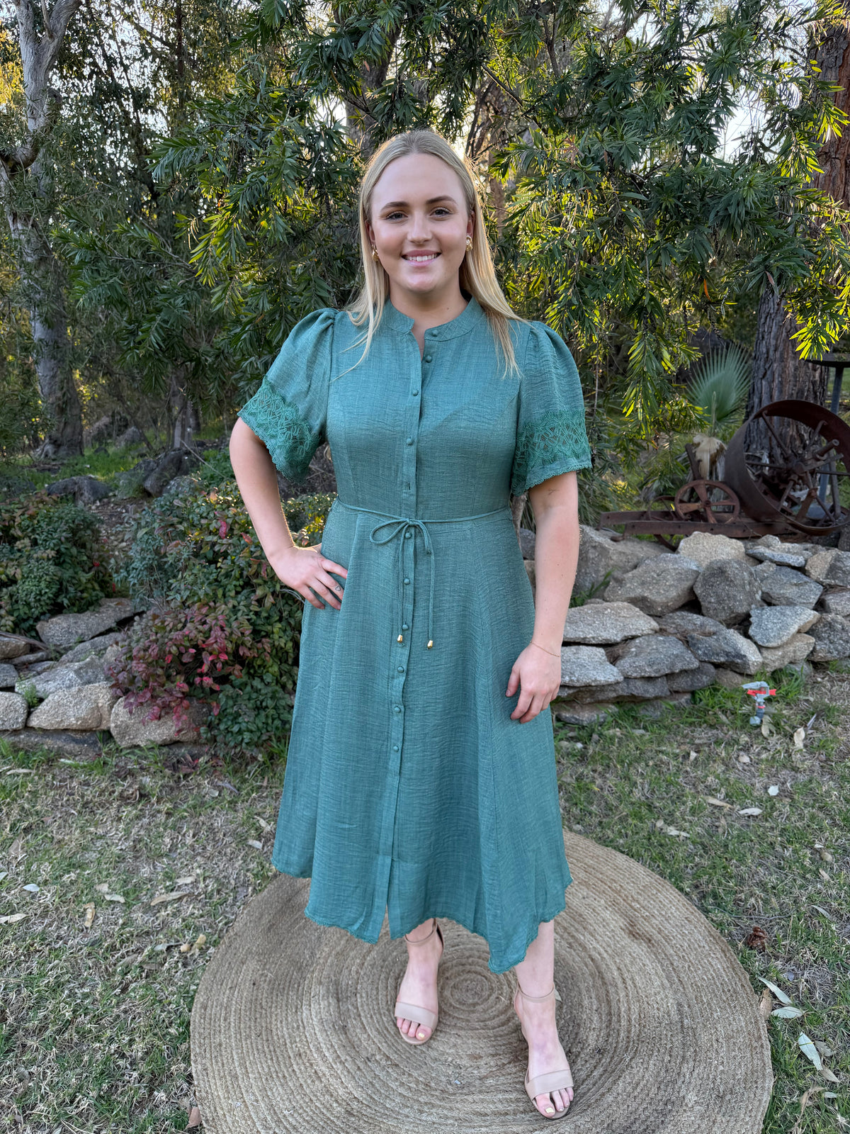 Meadow Lace Midi Dress Green