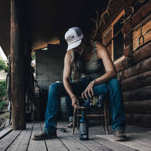Longhorn Hat - White & Gold