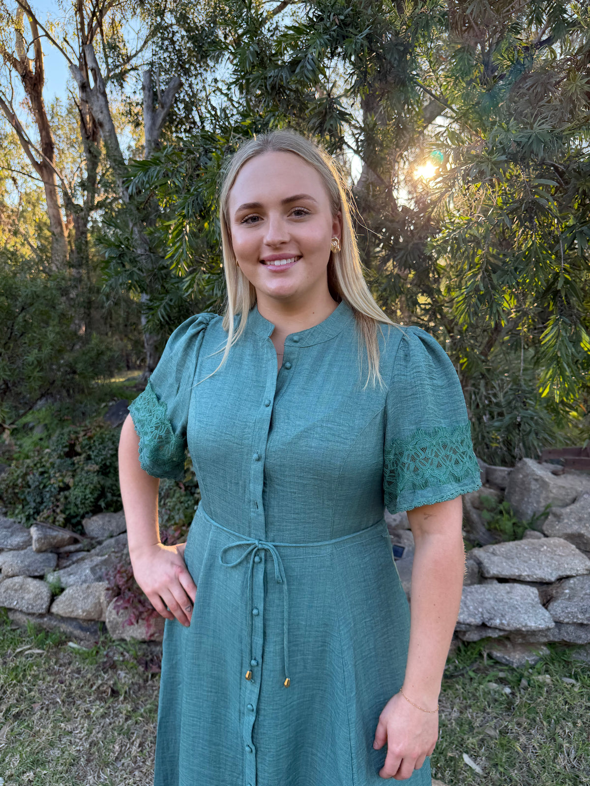 Meadow Lace Midi Dress Green