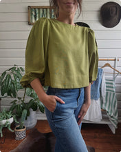 Linen Blend Bubble Sleeve - olive