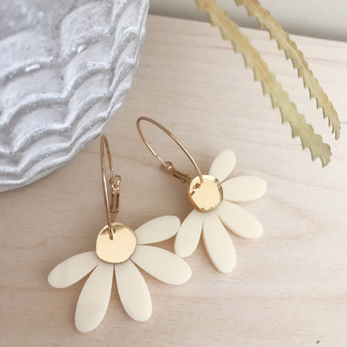 Jumbo Daisy Hoop Earrings | Cream + Gold