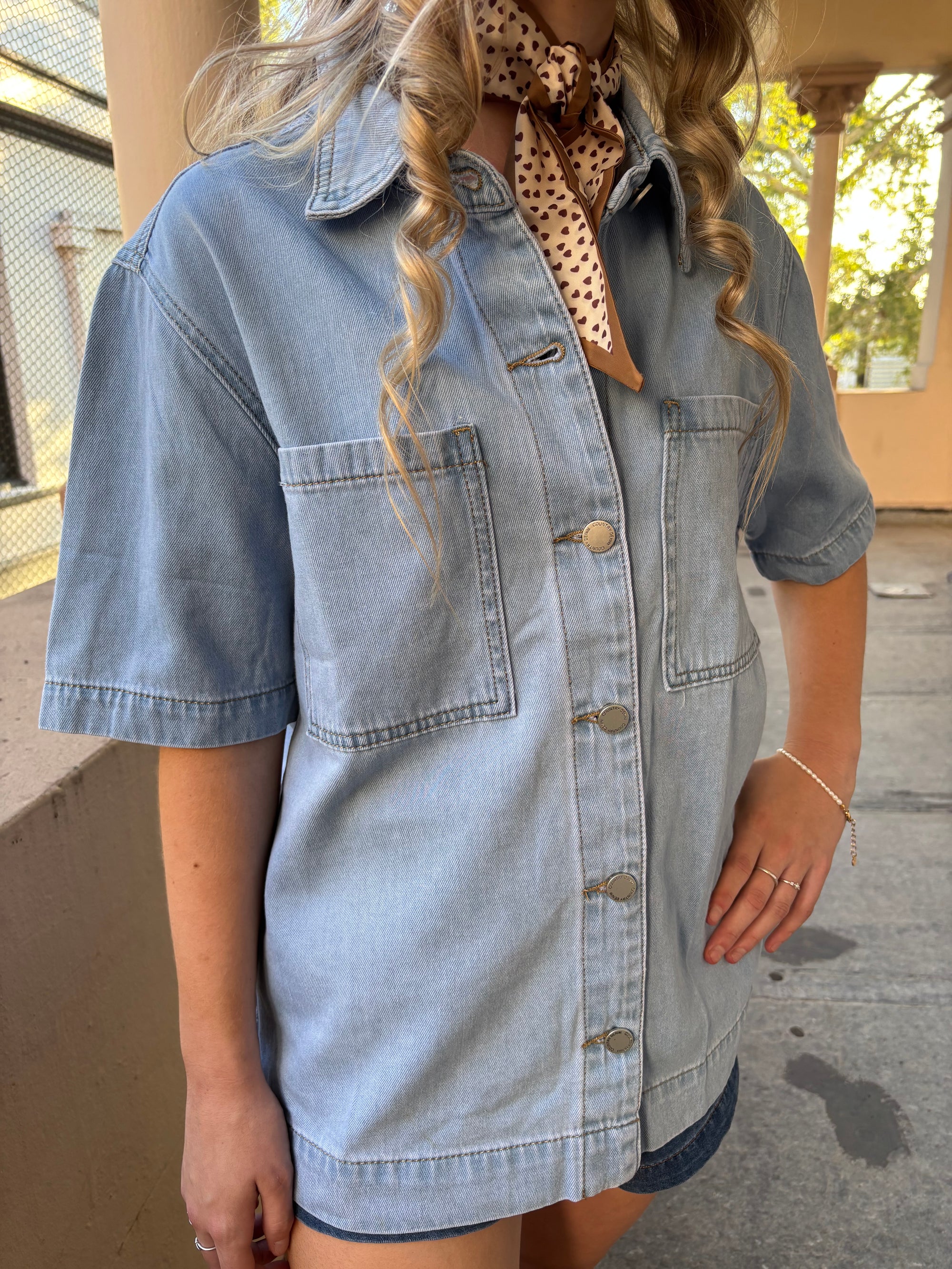 Denim Shirt - Shortsleeve - light wash