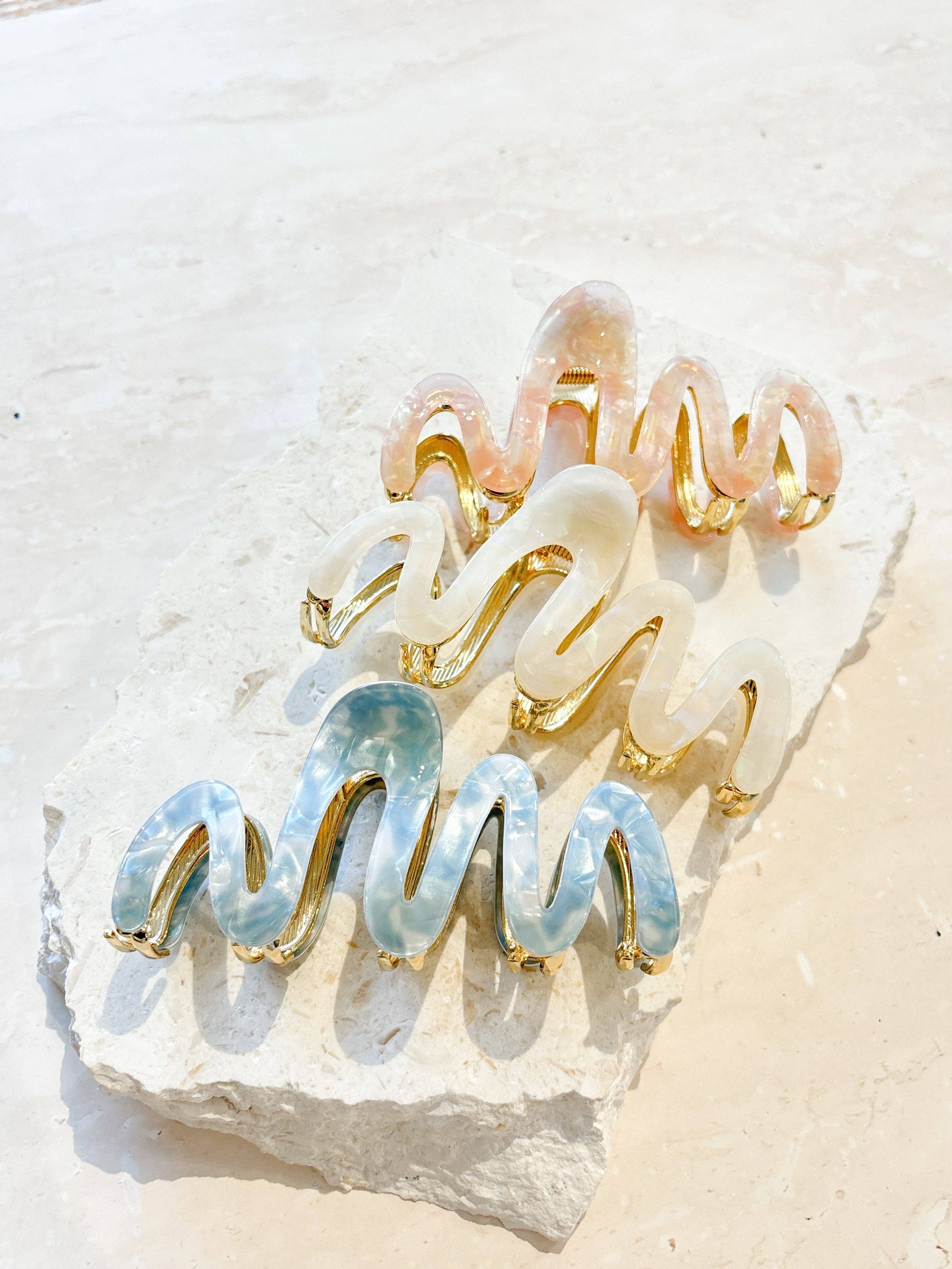 Wave Acrylic Metal Claw Clip (3col)