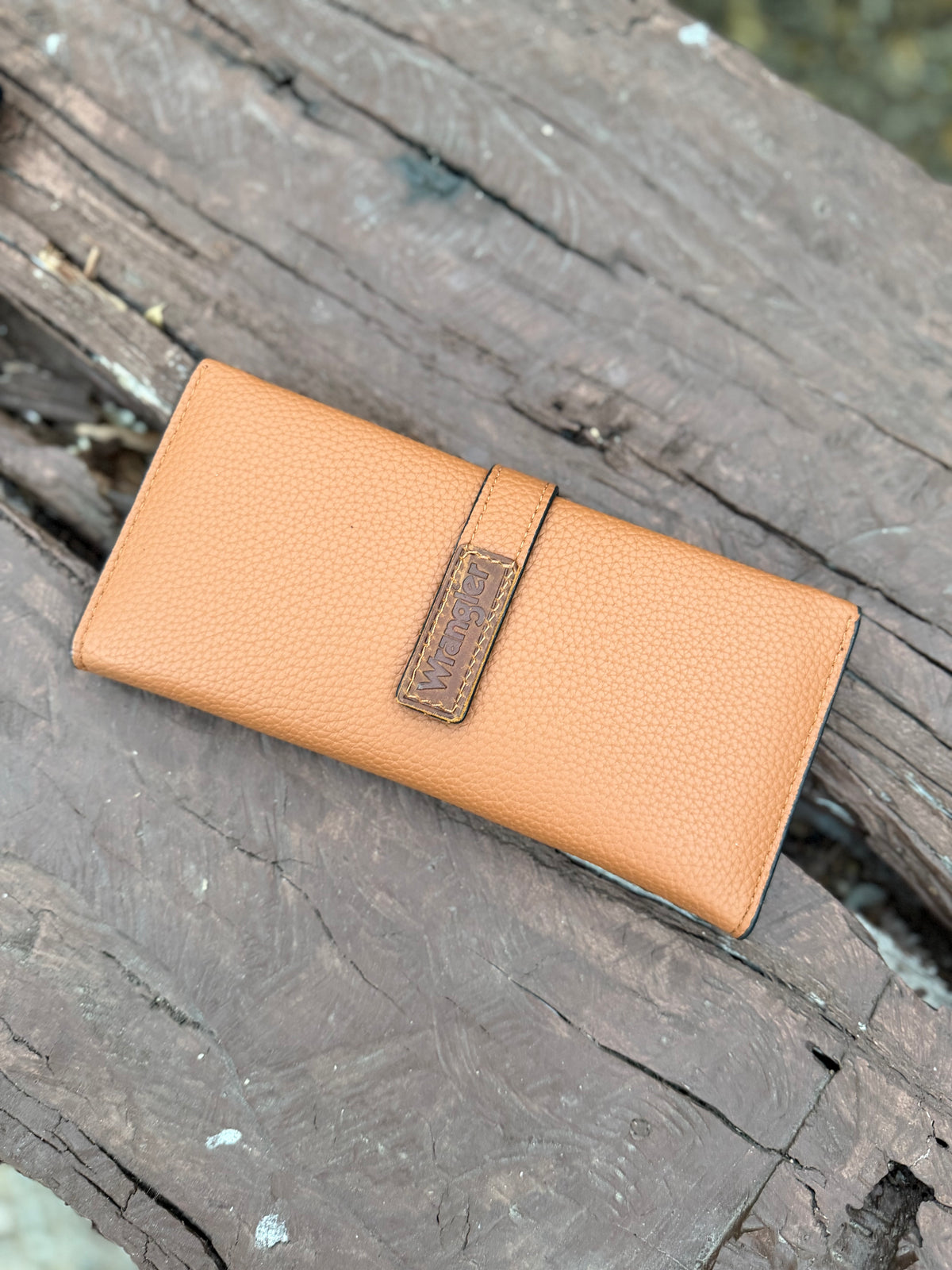 Wrangler wallet tan