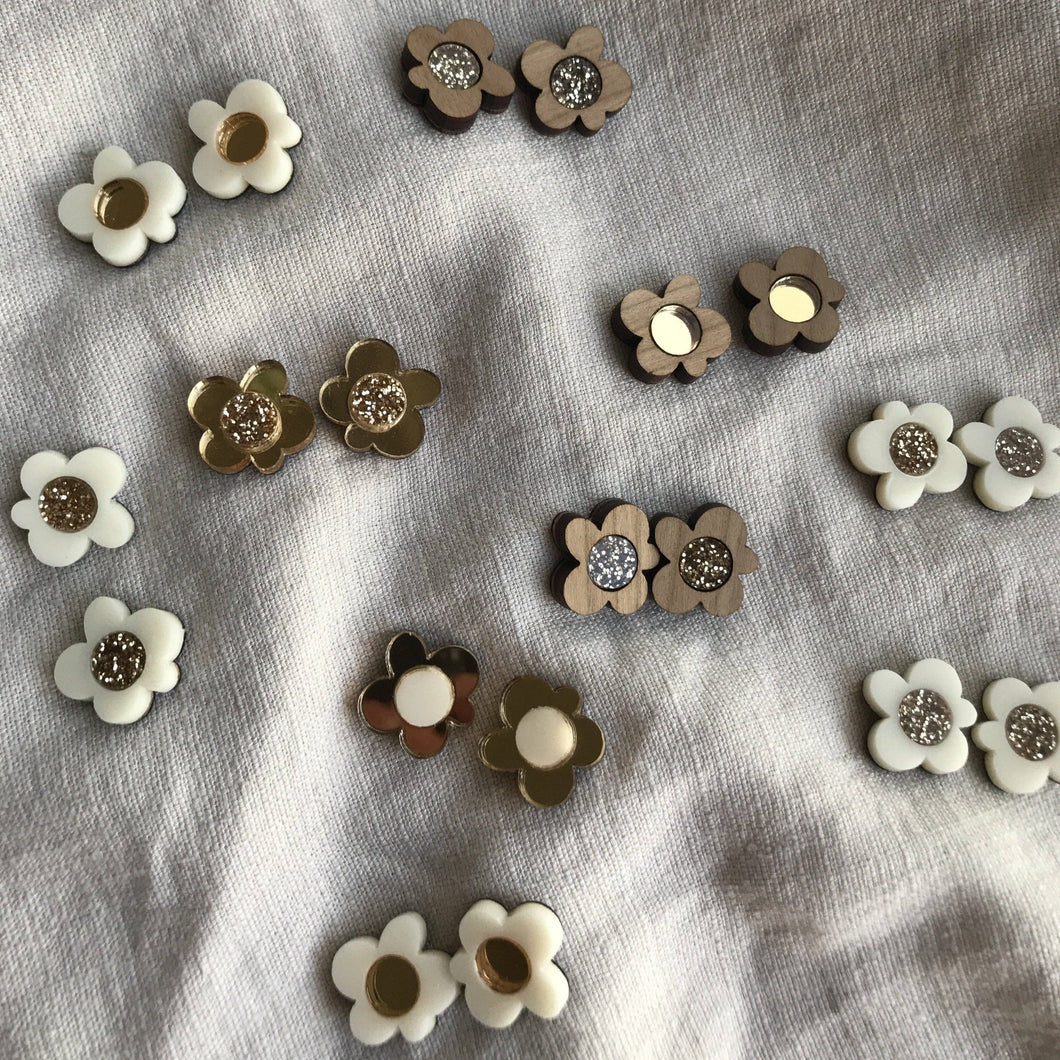 Flower Stud Earrings | Cream + Gold Glitter