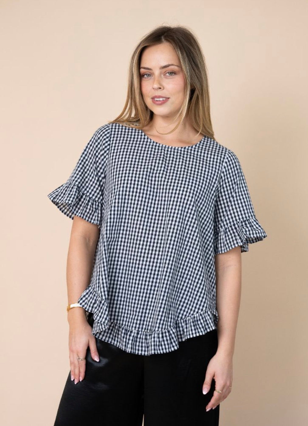 Cedar Check Frill Top Navy