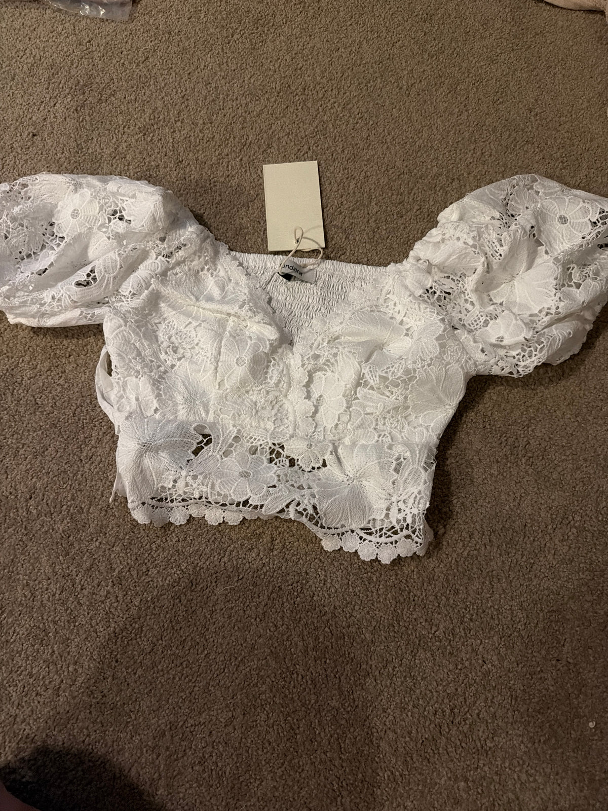 Lace camo white