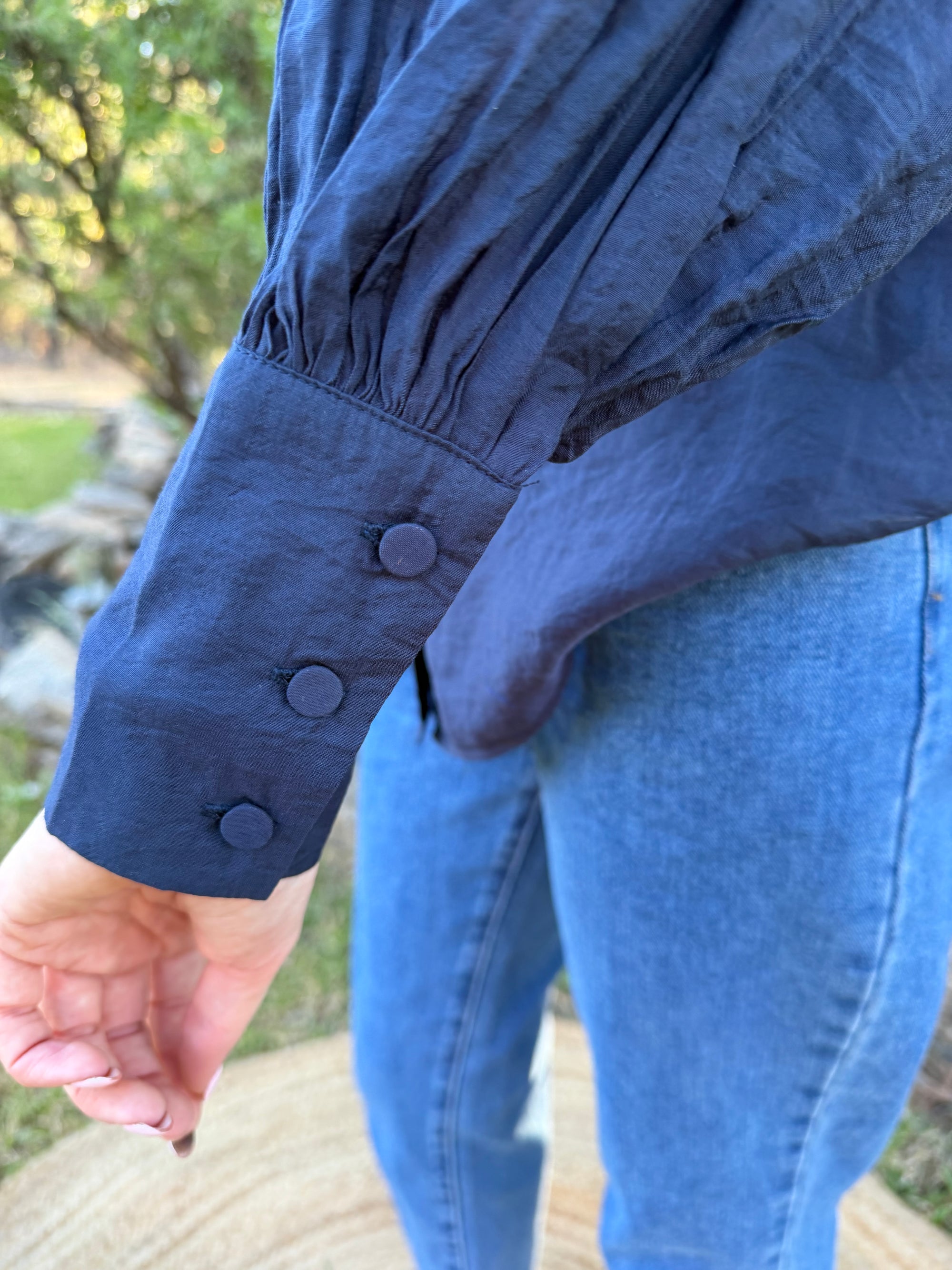 Allie - Navy blouse