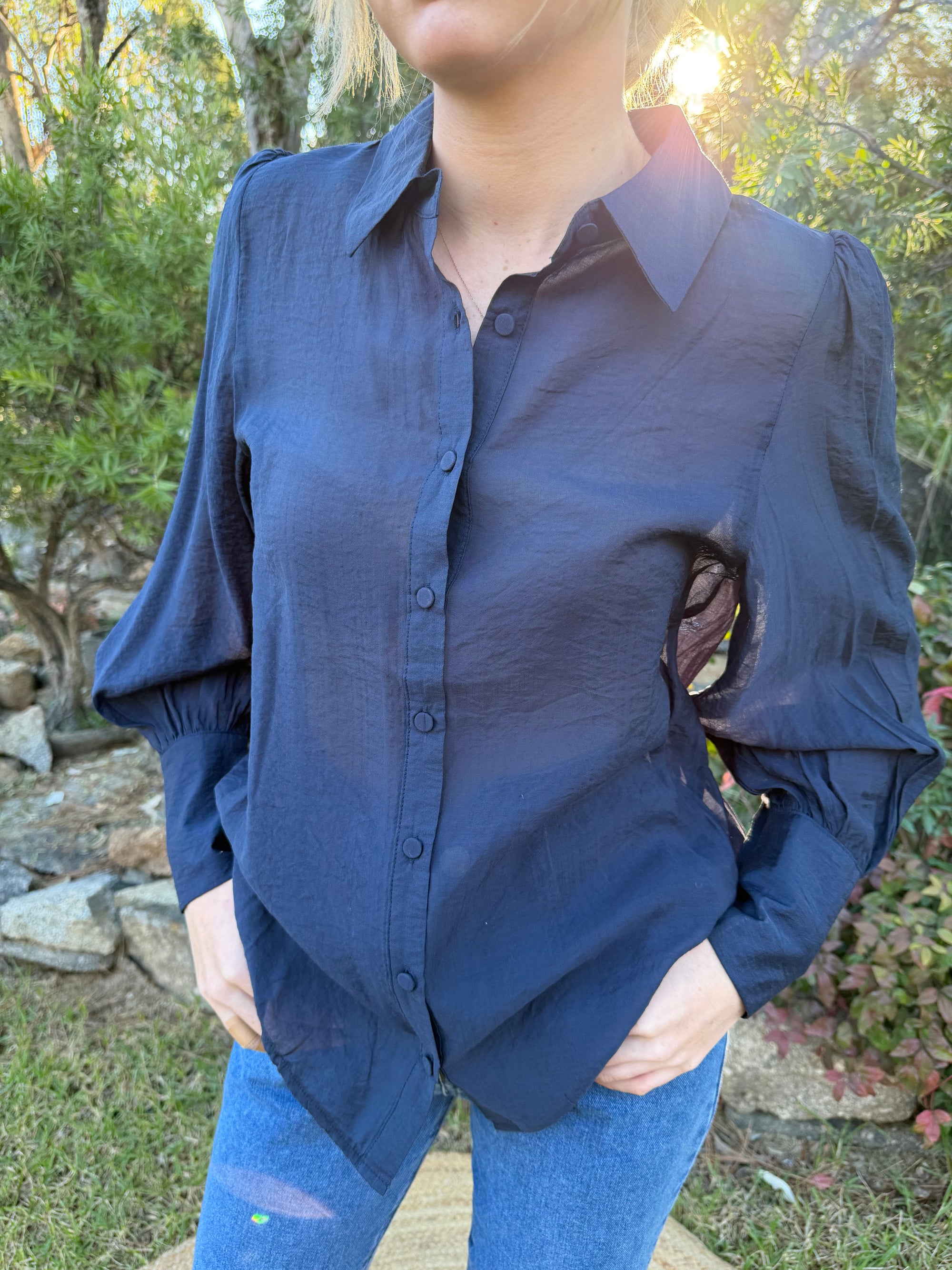 Allie - Navy blouse