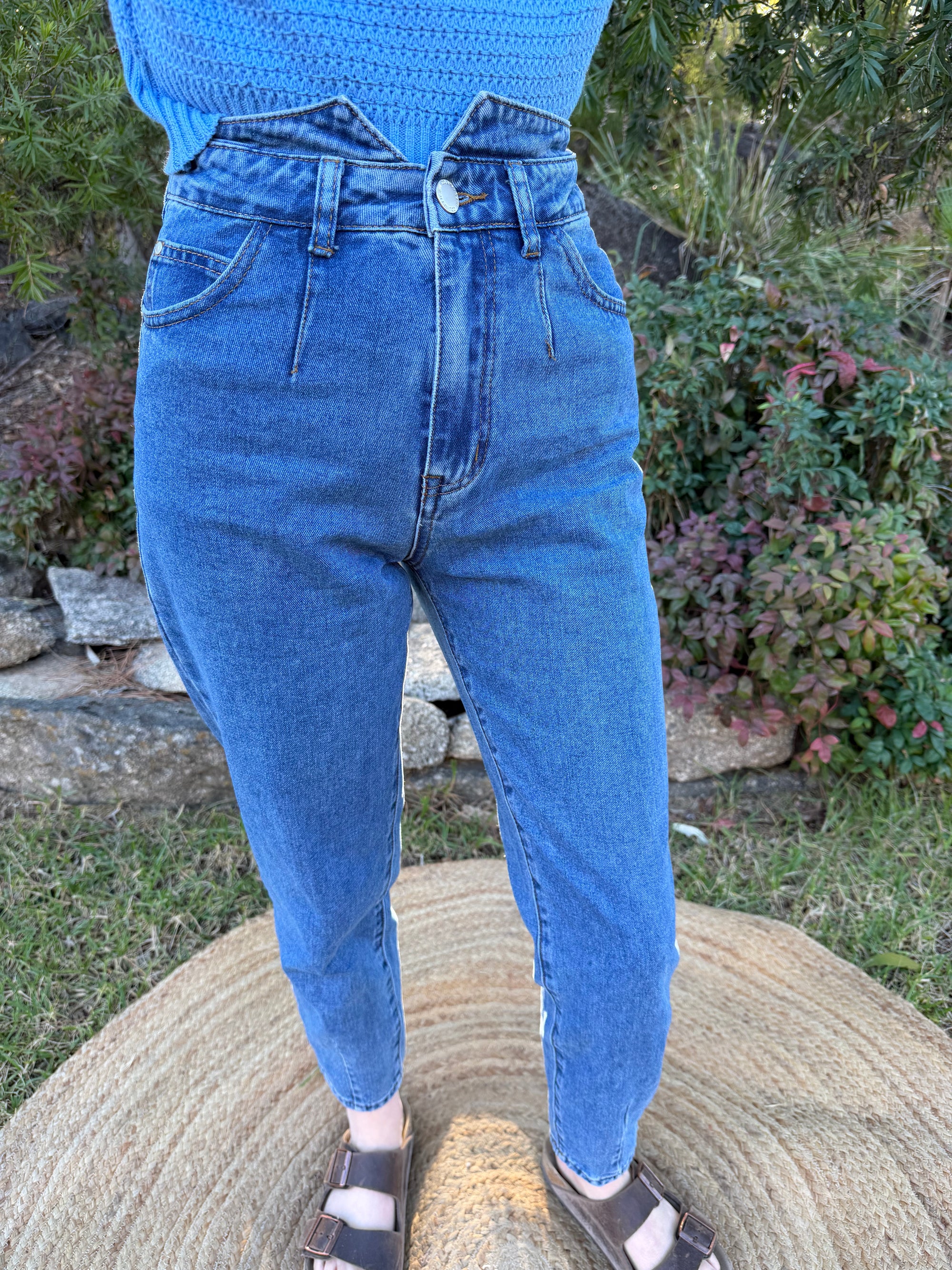 Barrel jeans