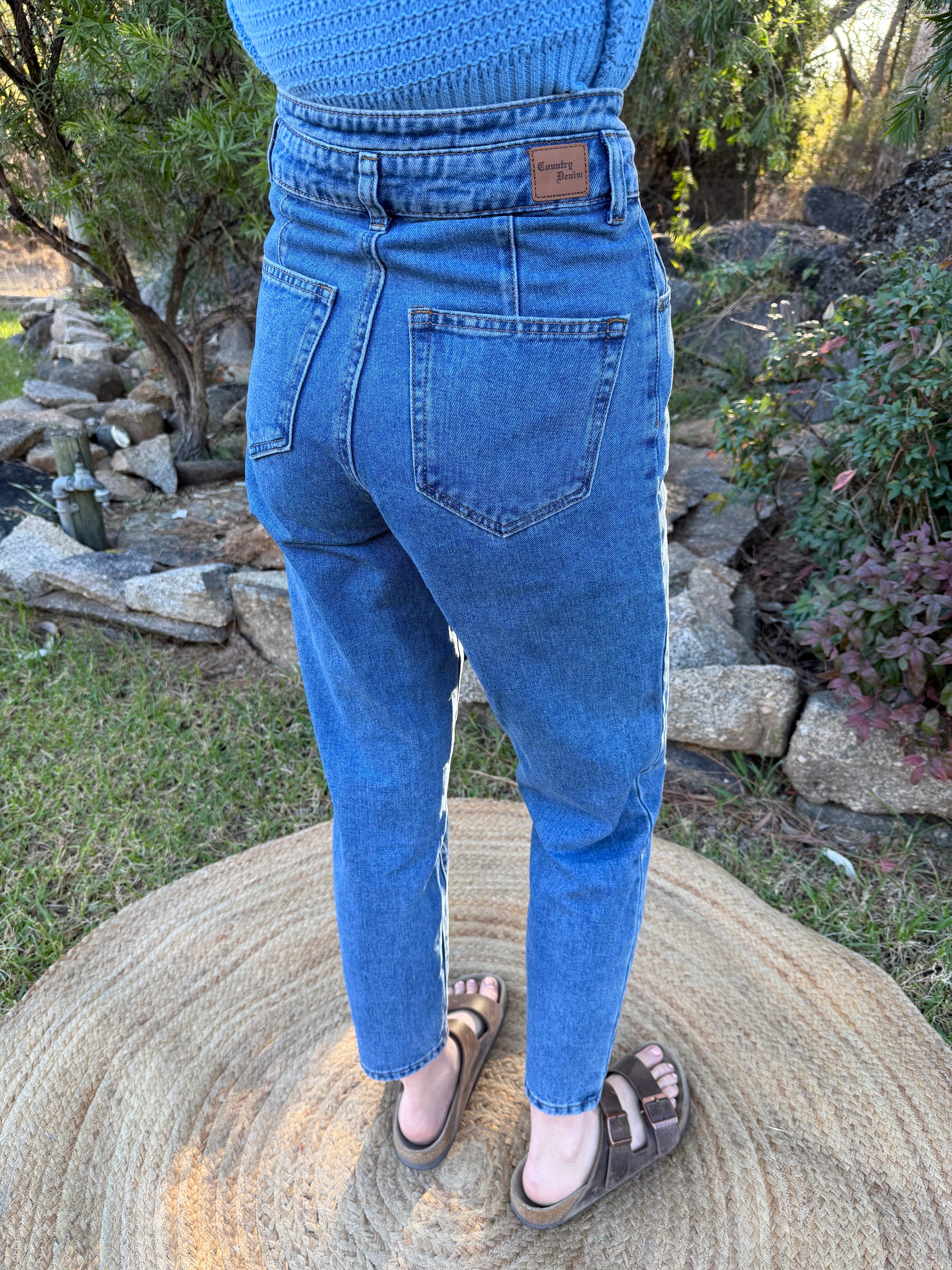Barrel jeans