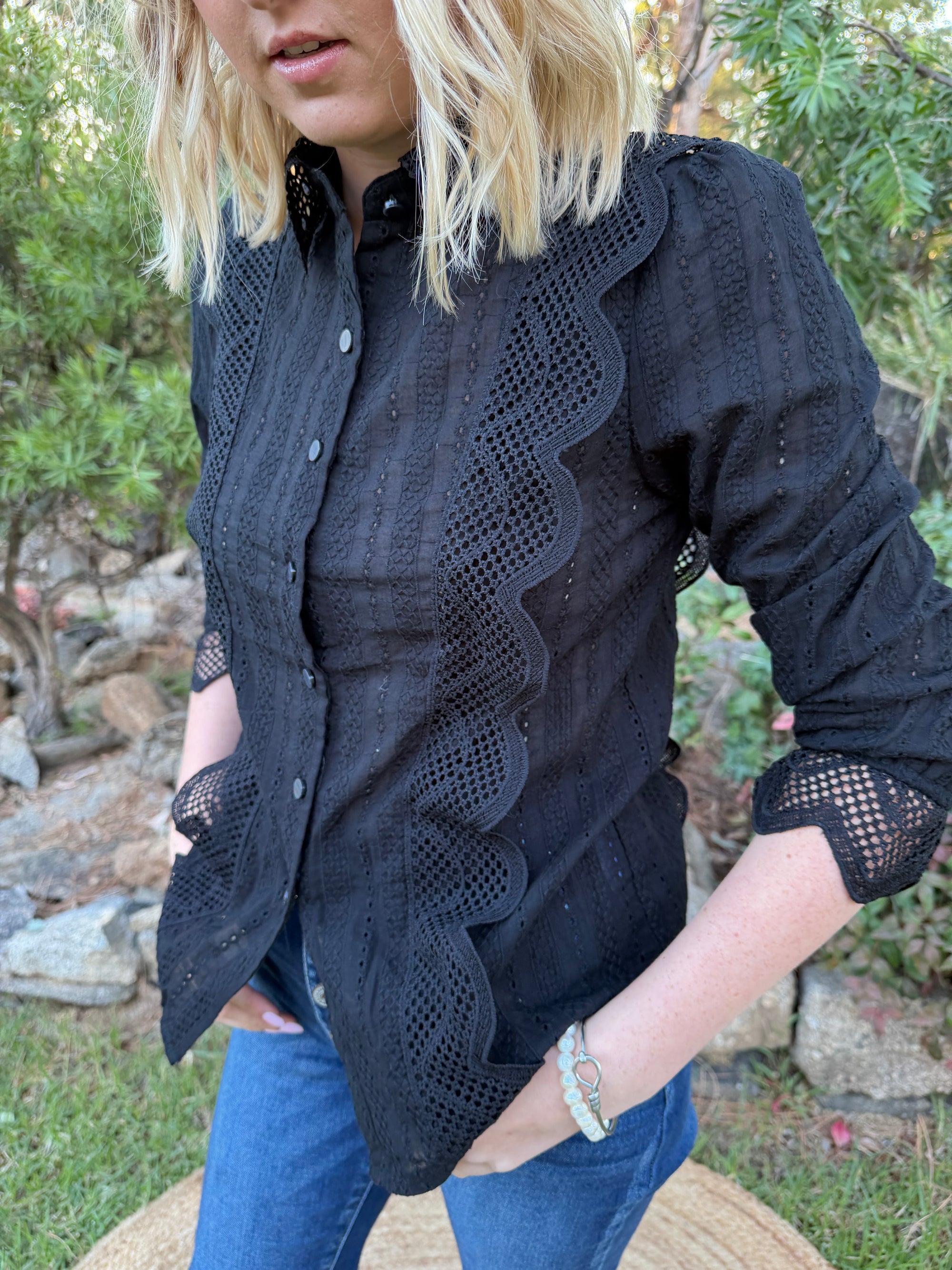 Cotton Lace Blouse black