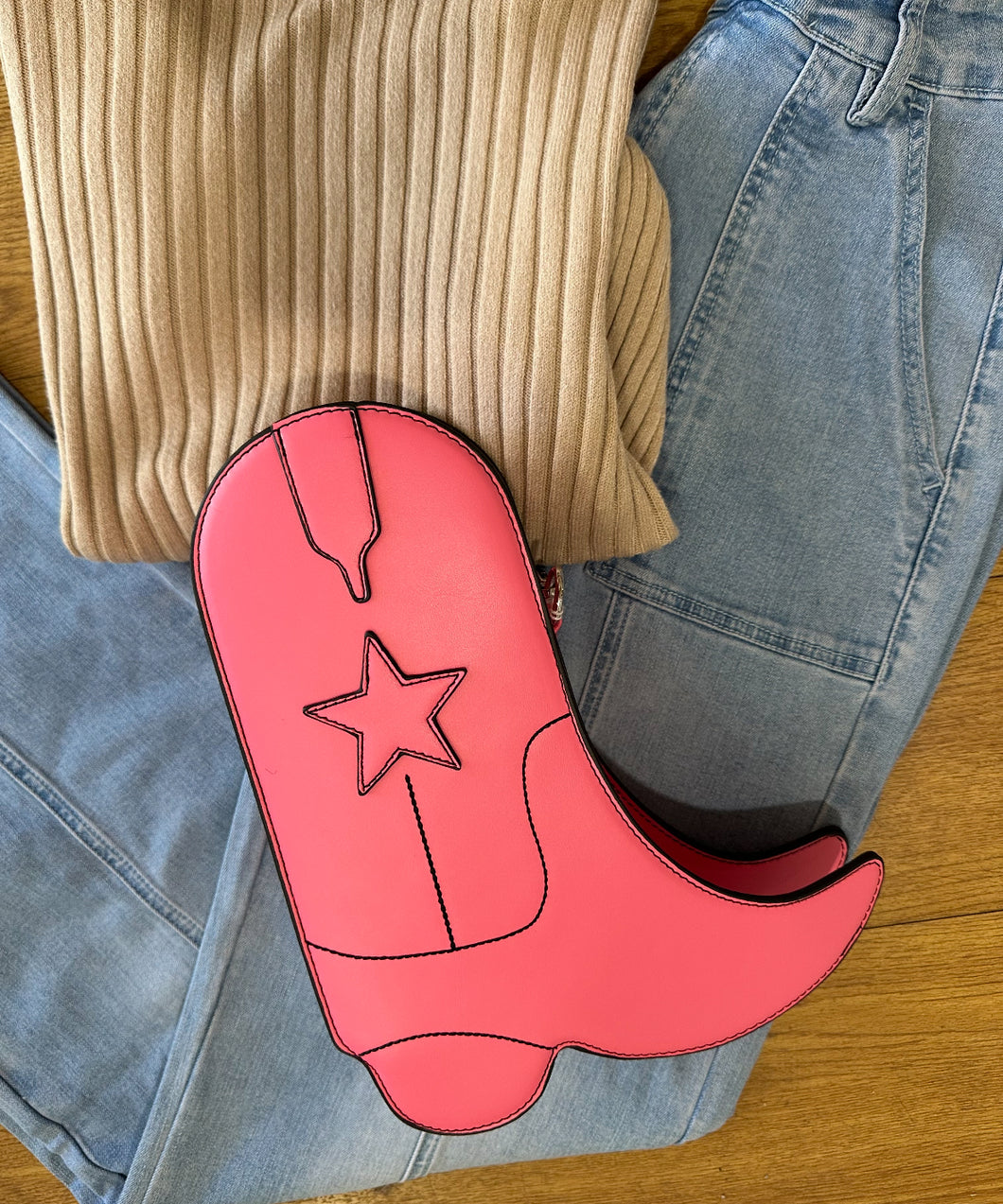 Cowgirl Boot Crossbody Bag – Pink