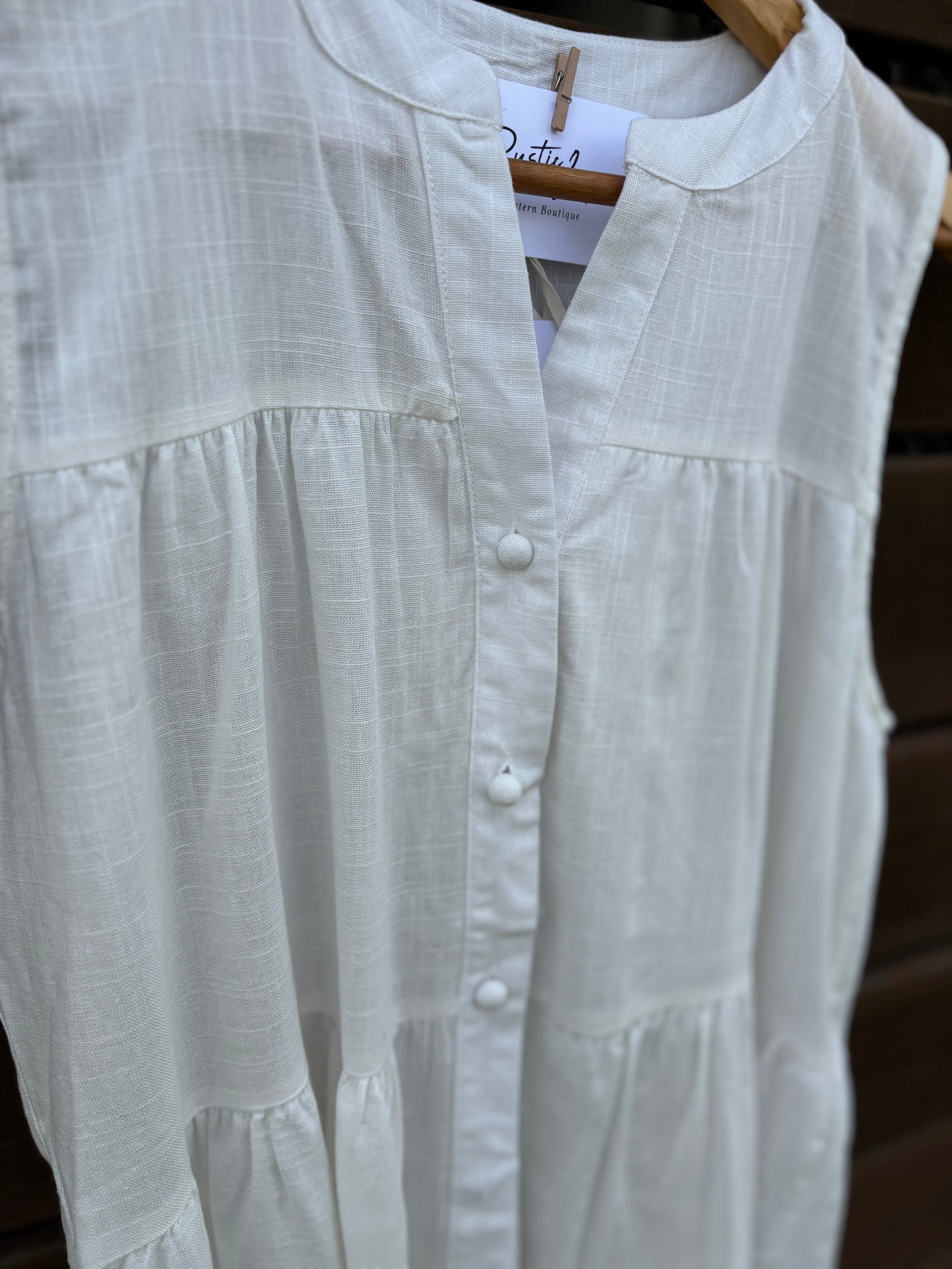 Lori top ~ White