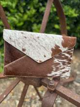Envelope Cowhide Clutch – Graz (Env02)
