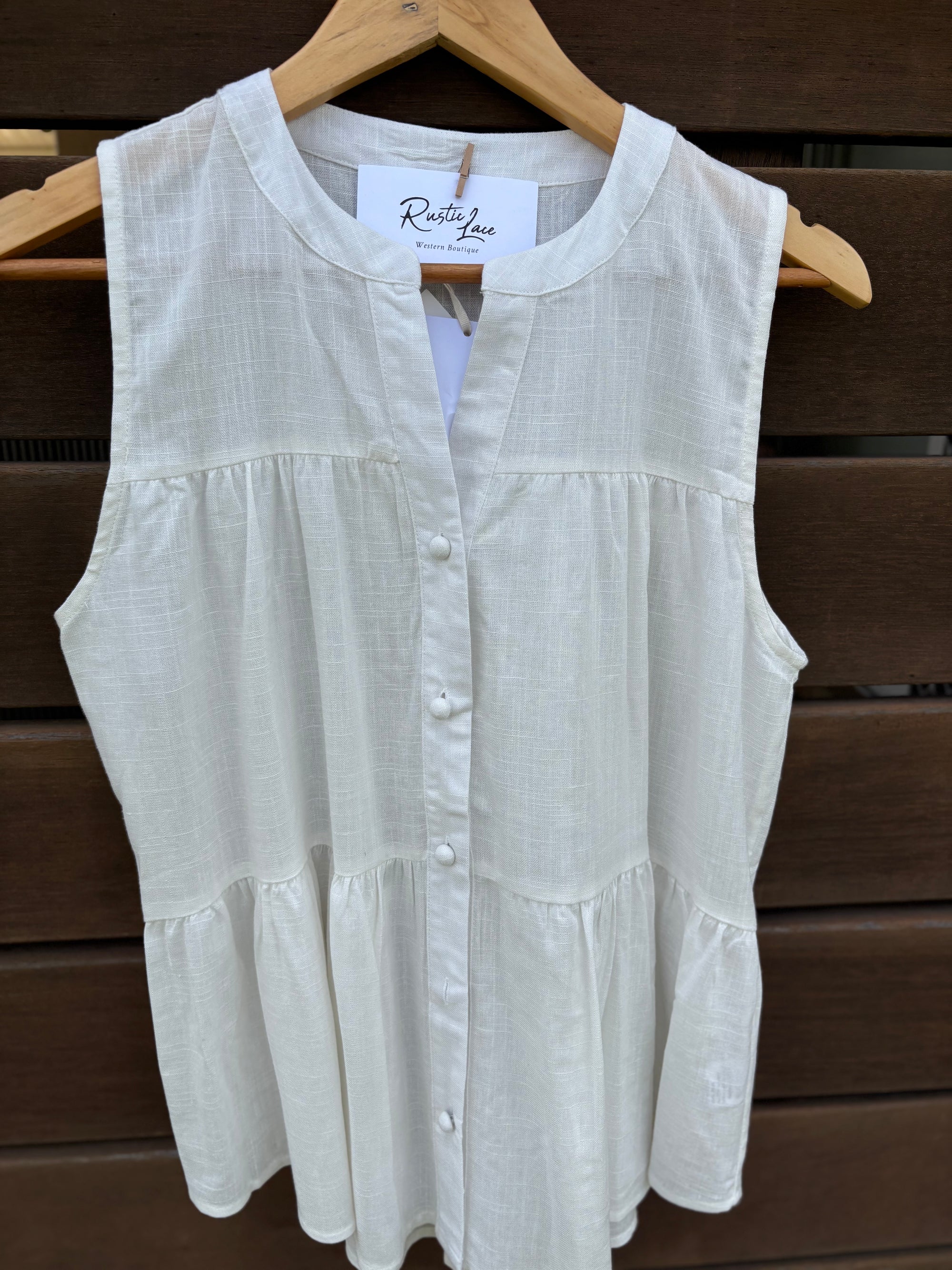 Lori top ~ White