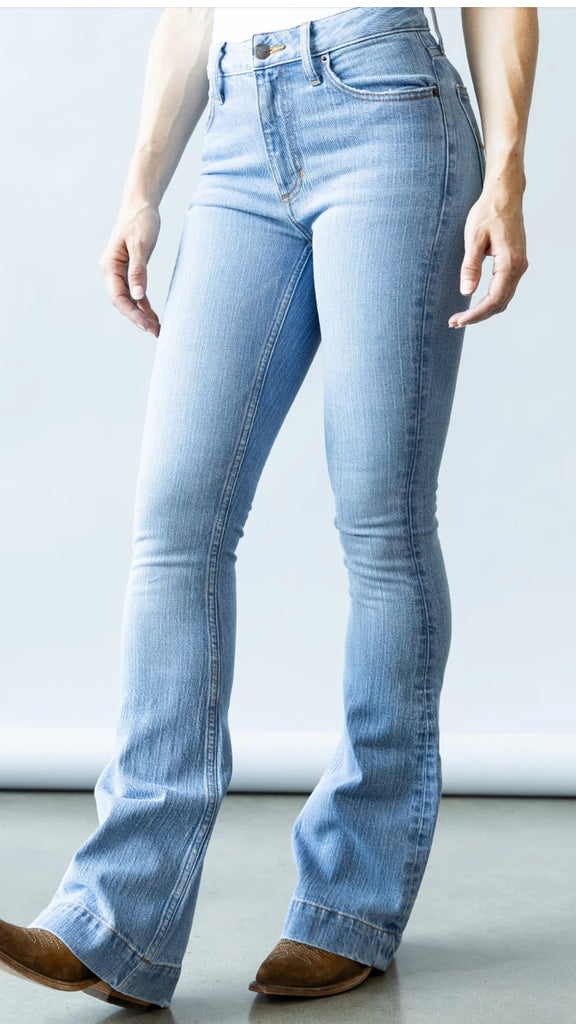 Kimes Ranch Jeans-Jennifer Light Wash – RUSTIC LACE