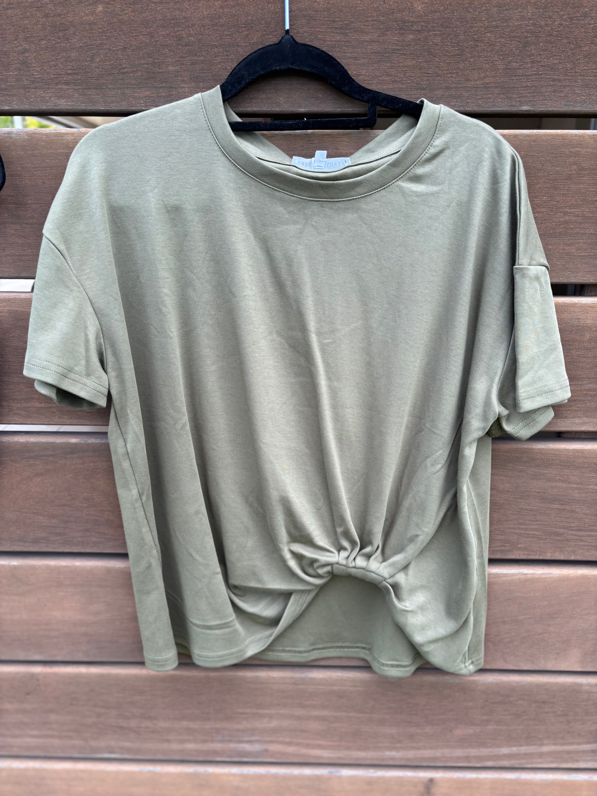 olive everyday top