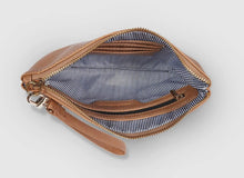 Mimi Clutch -Camel