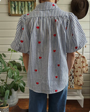 Queen of Hearts - Short Sleeve