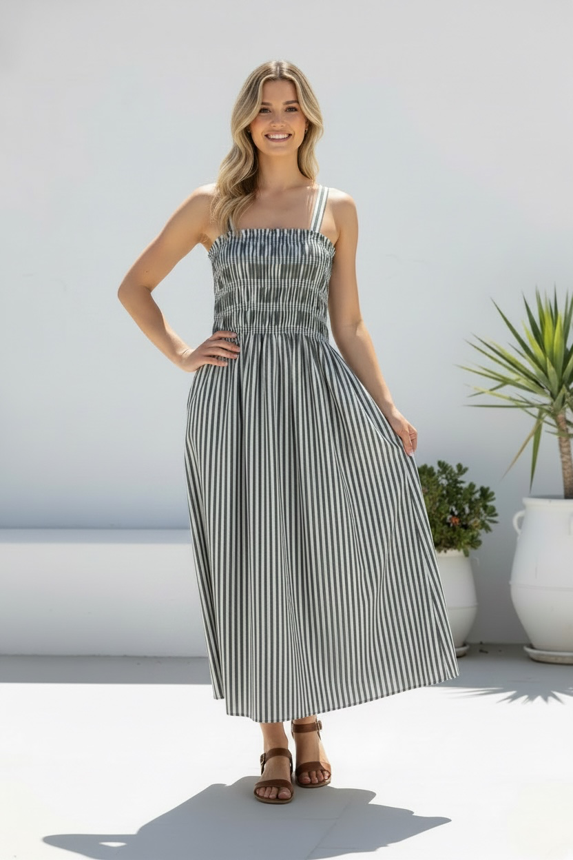 Dusty Dress Chocolate