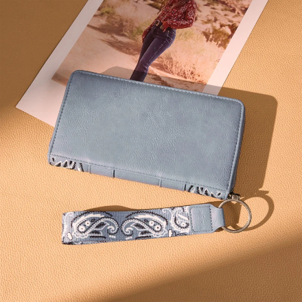 Wrangler Paisley Print Wallet blue