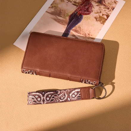 Wrangler Paisley Print Wallet