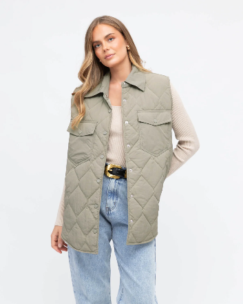 KHAKI QUILTED OVERSIZED VEST