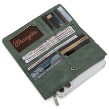 Wrangler Embroidered Bi-Fold Wallet - Green