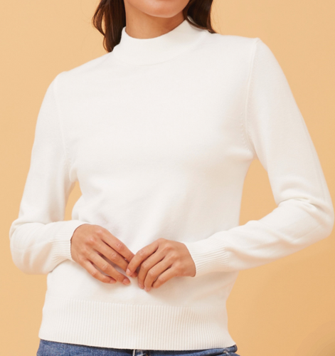 Peggy Turtle neck pull over knit - White
