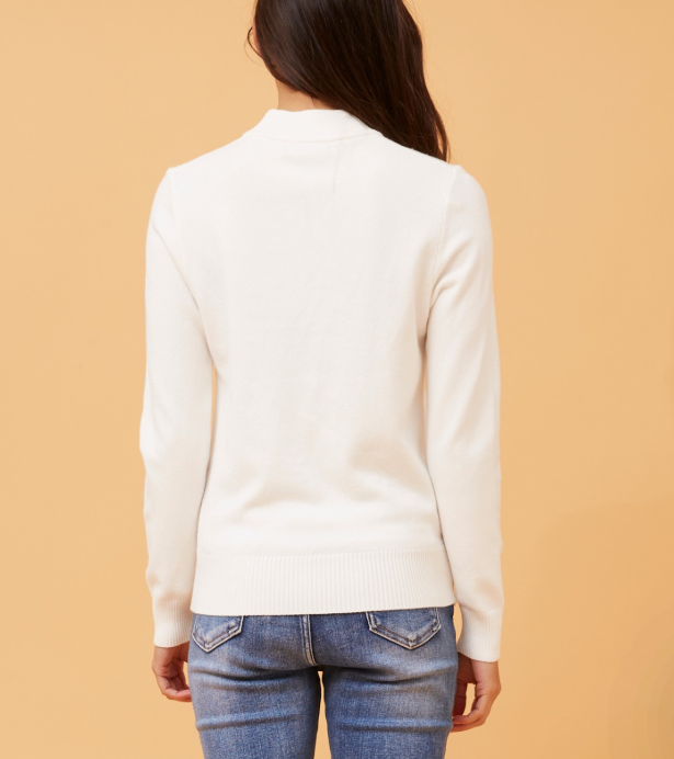 Peggy Turtle neck pull over knit - White