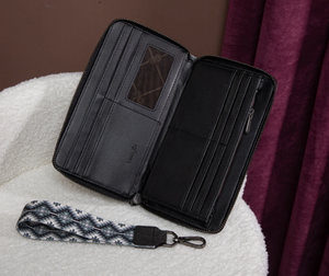 Wrangler Southwestern Art Print Wallet - Black