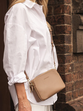 Elle Crossbody Bag - Tan