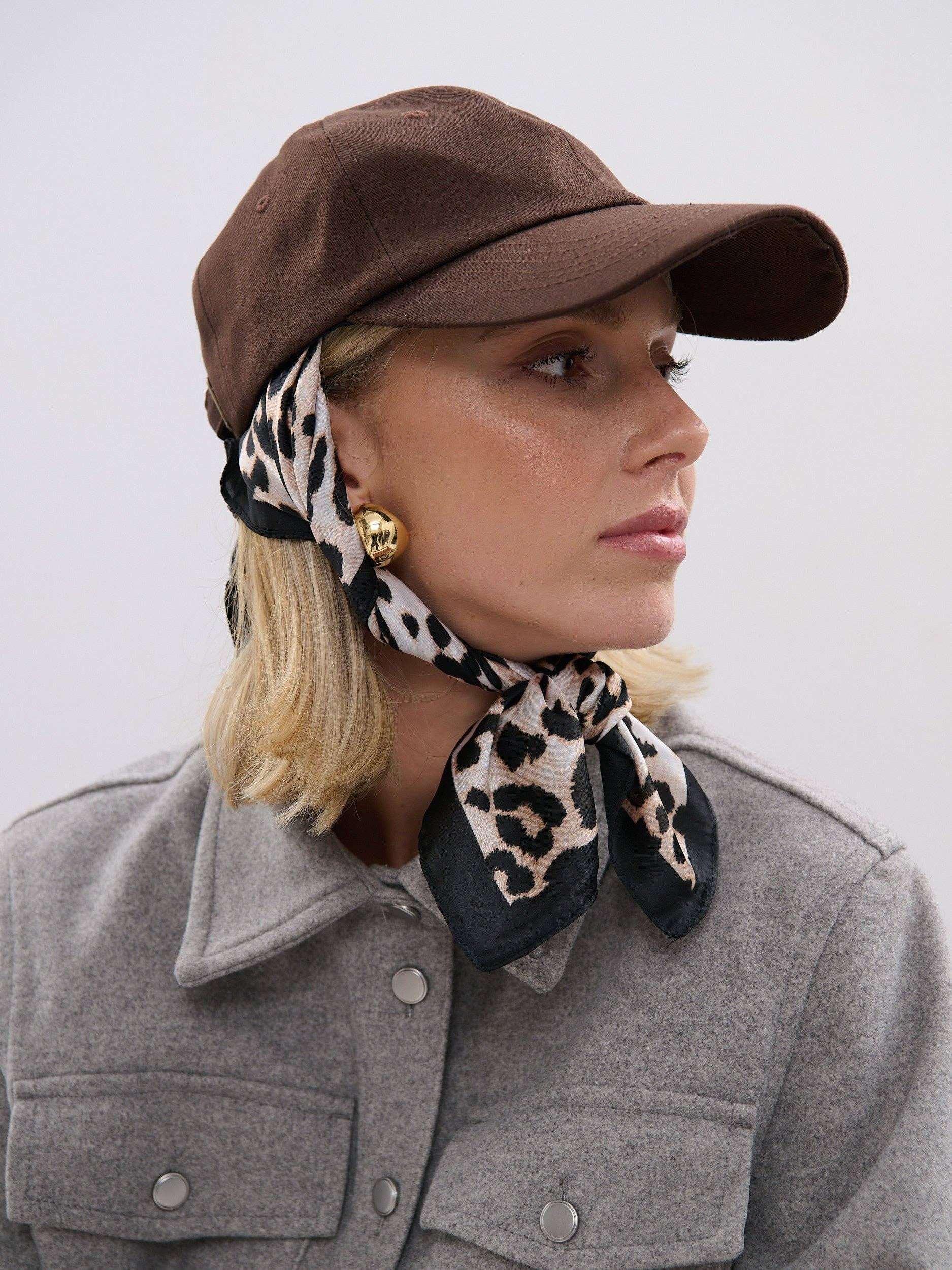 Leopard Patterned Lightweight Scarf