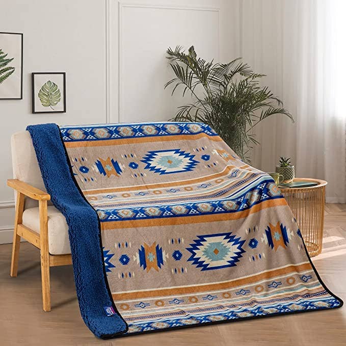 Sedona Sky Plush Throw Blanket: Blue