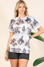 LILI WESTERN PRINT RELAXED FIT SHORT SLEEVE T-SHIRT 