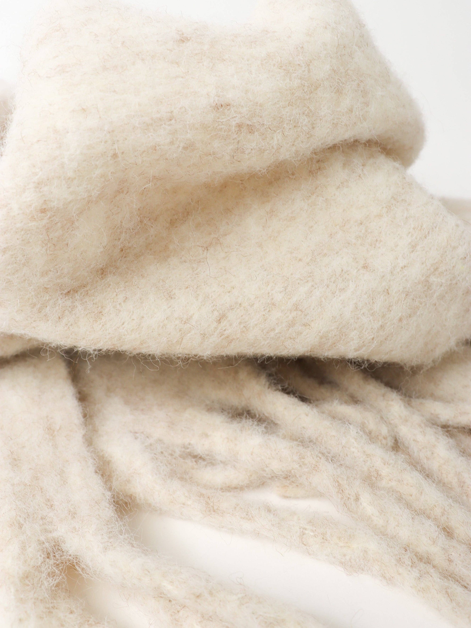 Hampton Oatmeal Fluffy Scarf