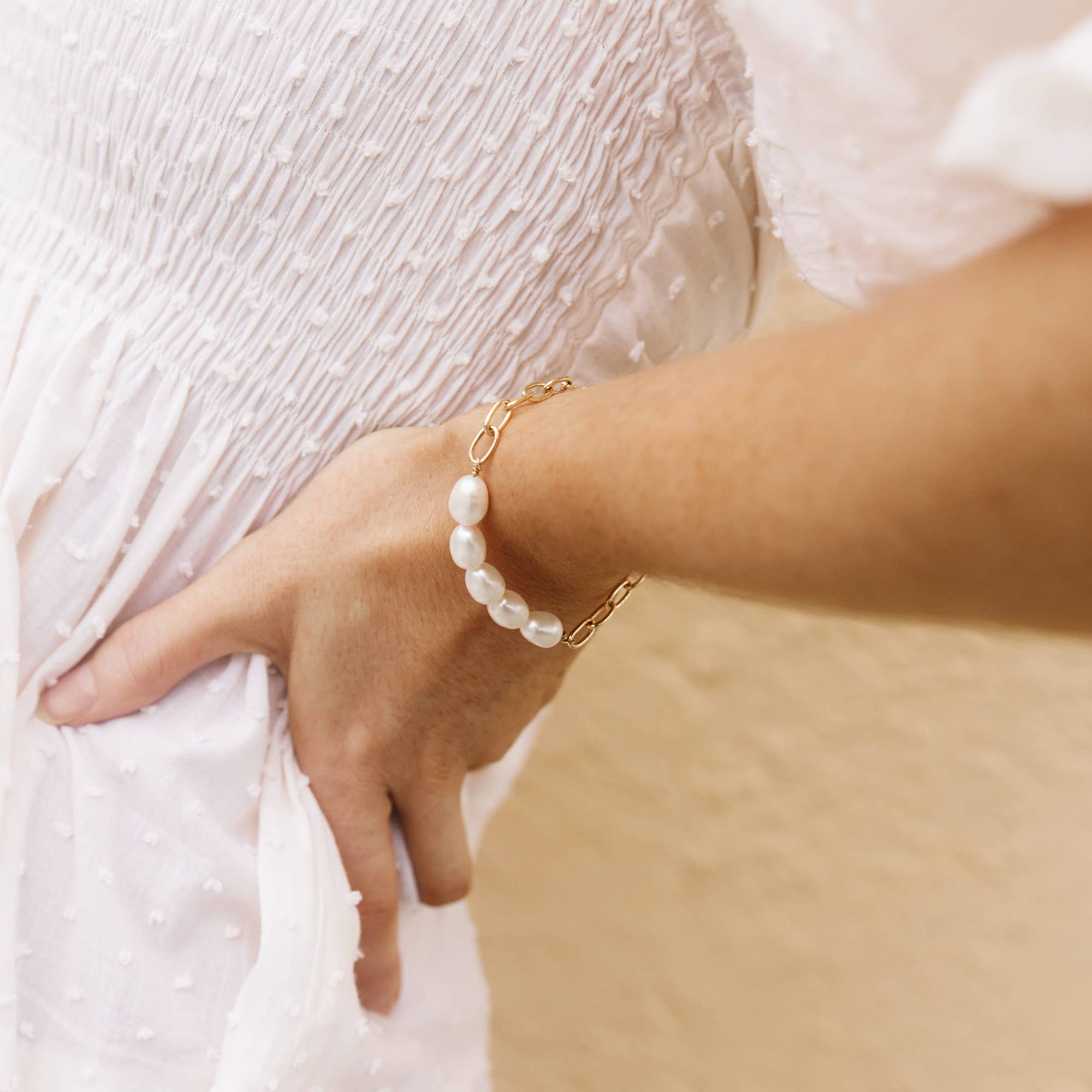 Bold Oval Freshwater Pearl Beaded Bracelet Gold Plated