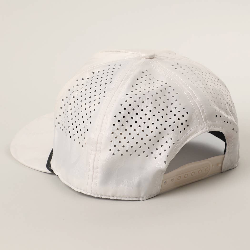 Howdy Embroidered White Camo Rope Strap Trucker Hat: LT GREY-LT GREY