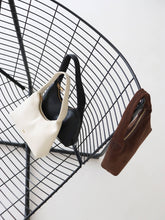 L&S Katie Shoulder Bag in White