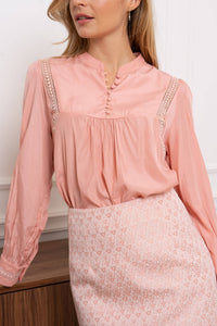 SINUATA blouse with long sleeves and lace inserts - Rose